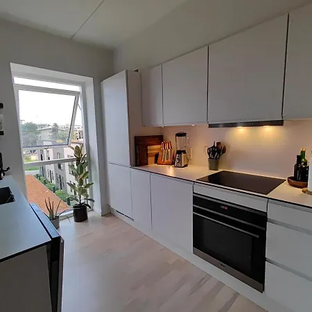 Modern 3-room Near St Apartman
