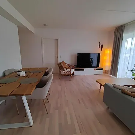 Modern 3-room Near St Apartman